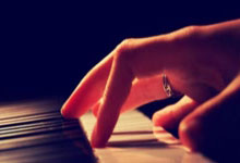 虎扑体育：美国高山滑雪名将沃恩宣布复出：剑指2026年冬奥会2025-02-06.