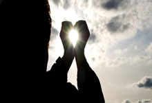 [天下足球]埃泽制胜球 利物浦不敌水晶宫.